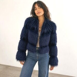 Urbancode Shaggy Faux Fur Crop Jacket Size M Penny Lane Boho Retro Whimsigoth
